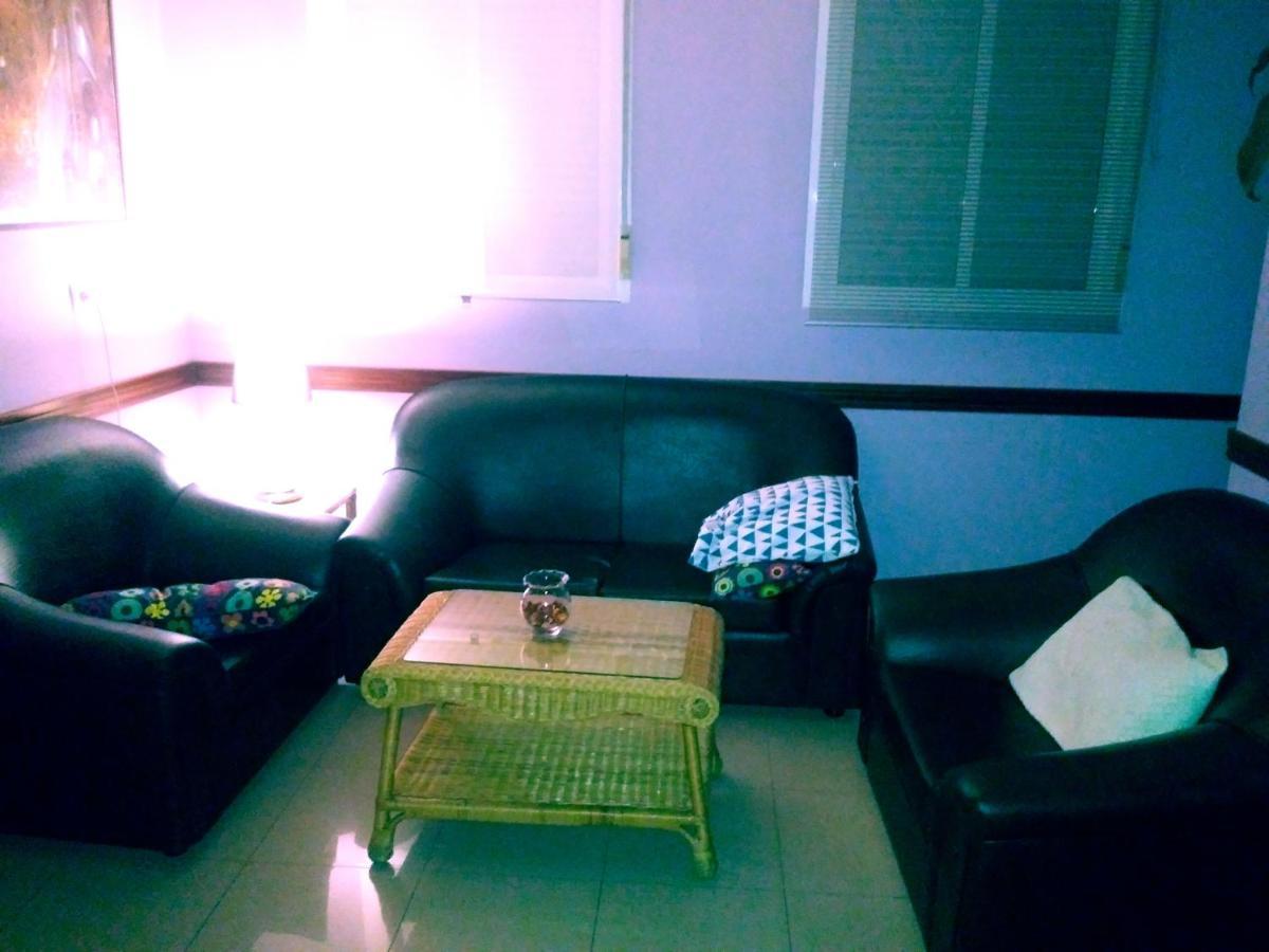 Hotel Dora Plasencia Esterno foto